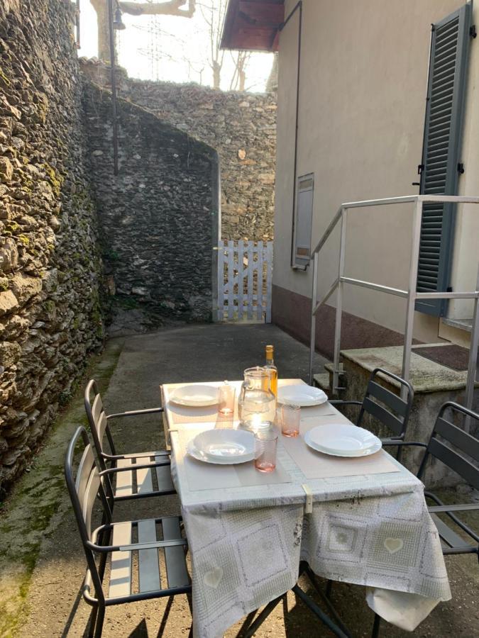 Ferienwohnung Al Castello Dervio Exterior foto
